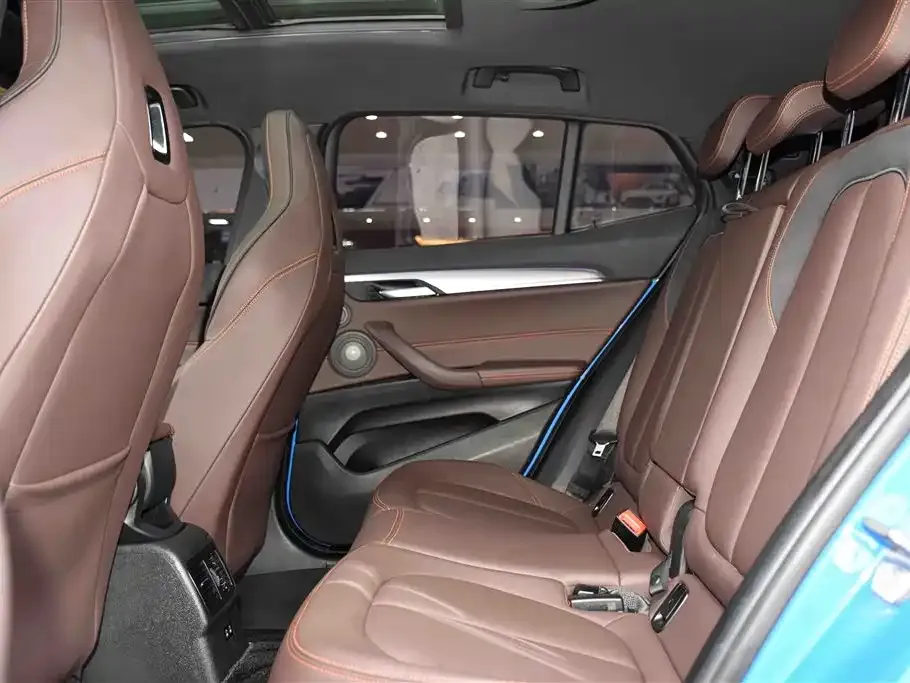 BMW X2 2023 из CN, фото 3