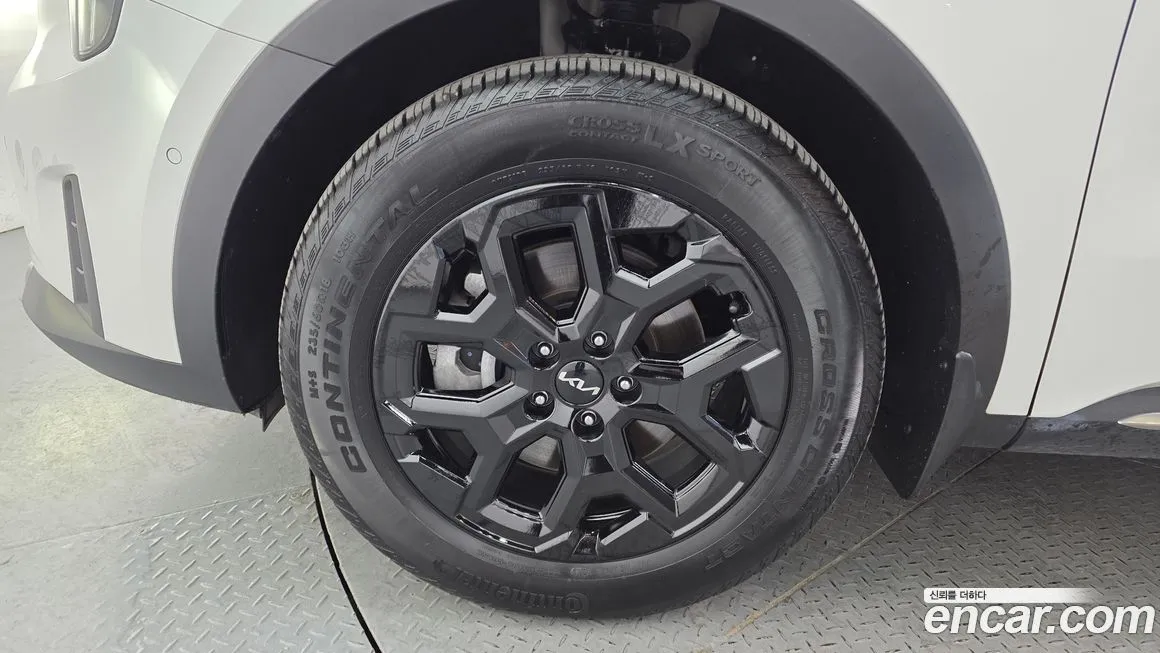 Kia Sorento — фото 6