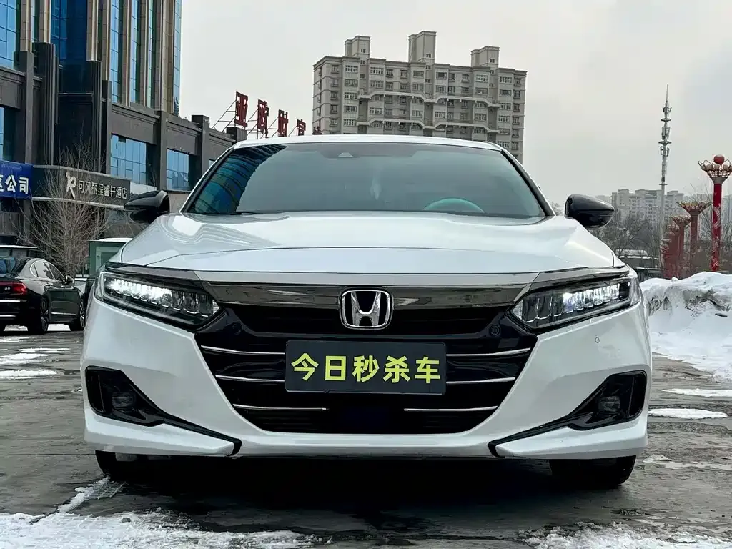 Honda Accord — фото 2