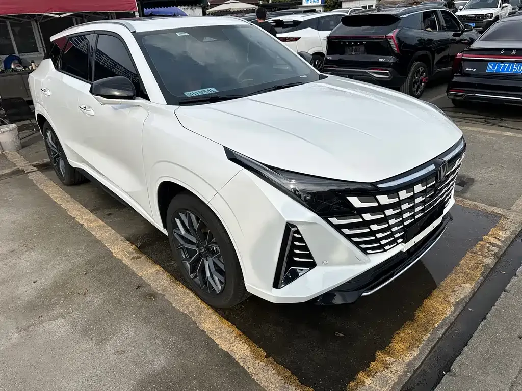 Changan UNI-Z 2024 из CN, фото 5
