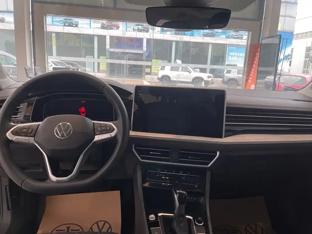 Volkswagen Sagitar 2024 из CN, фото 4