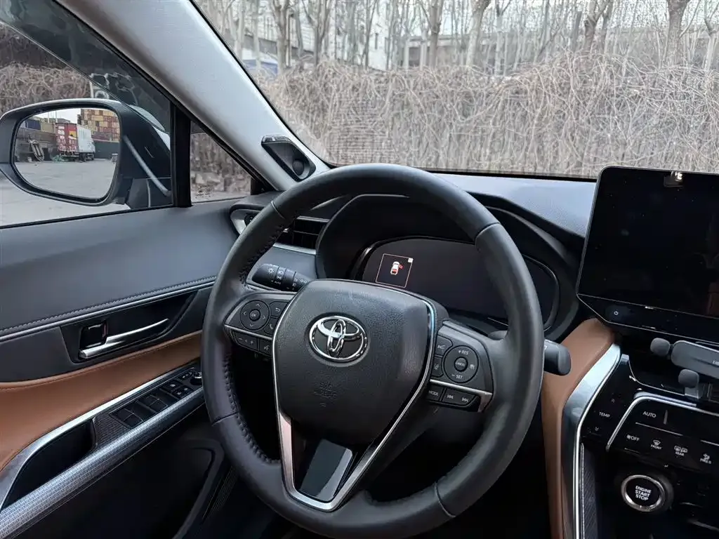 Toyota Venza — фото 4
