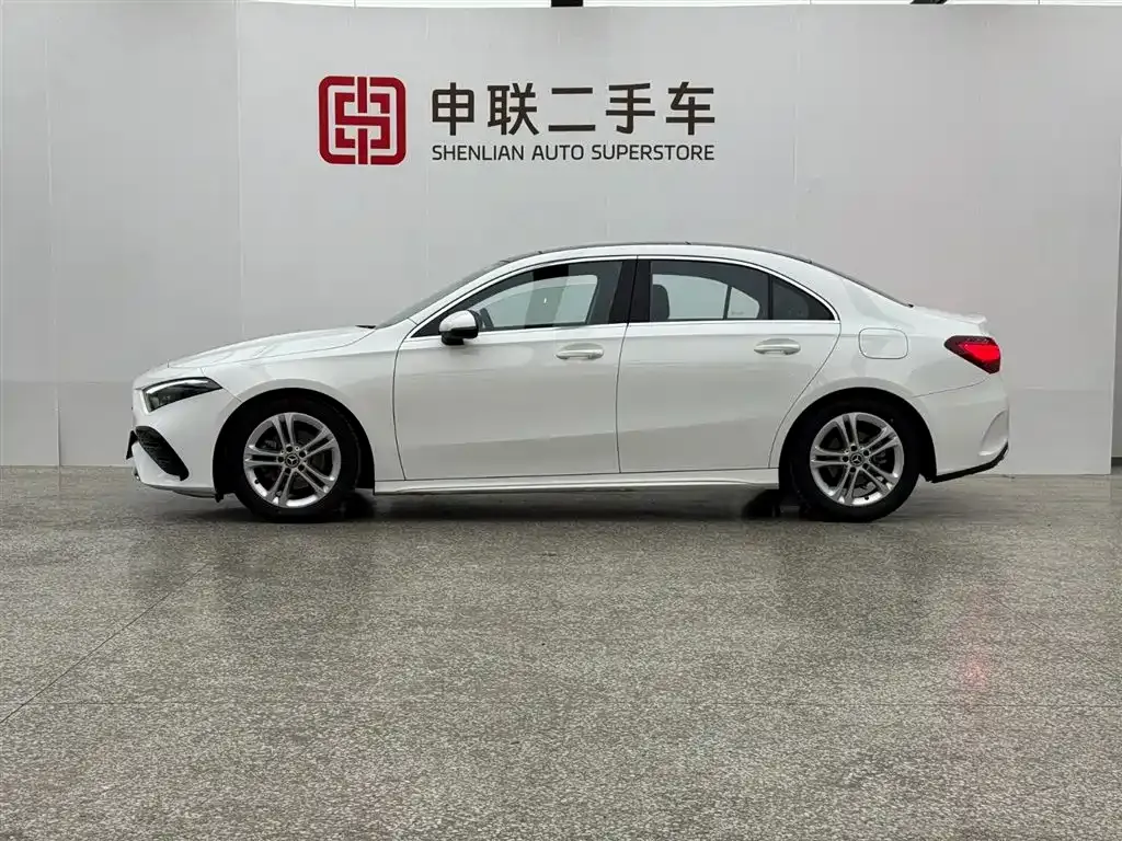Mercedes-Benz A-Class — фото 10