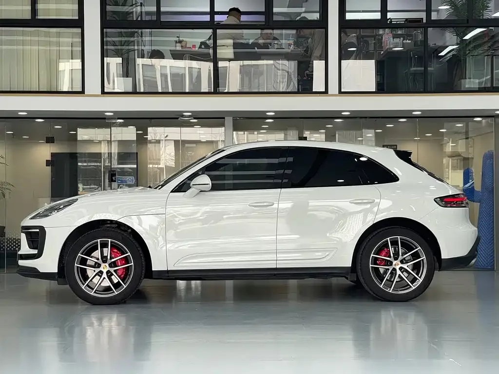 Porsche Macan — фото 3