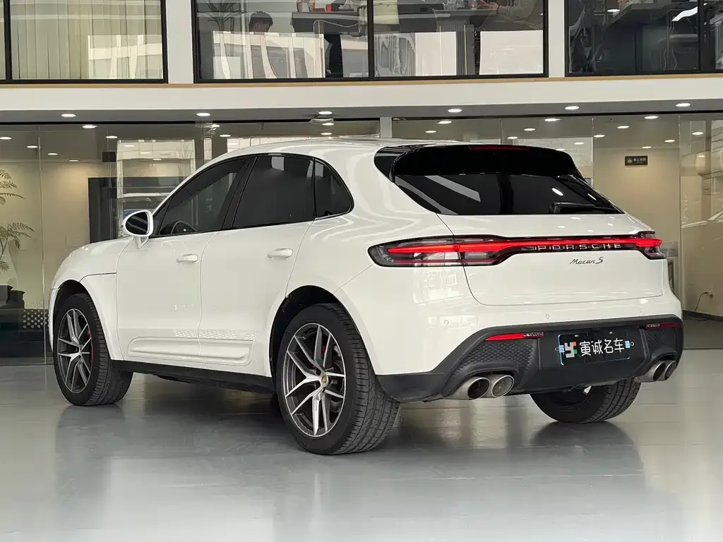 Porsche Macan — фото 4