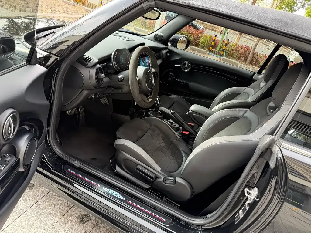 MINI Cooper (3-door) 2022 из CN, фото 9