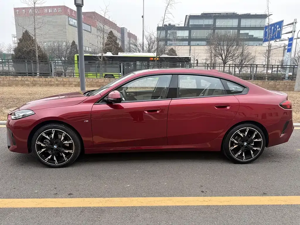 BMW 2 Series 2025 из CN, фото 3