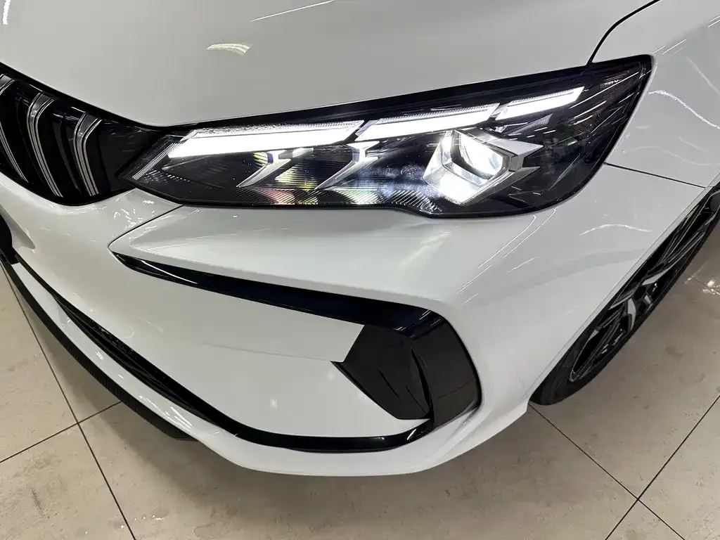 Geely Binrui — фото 3