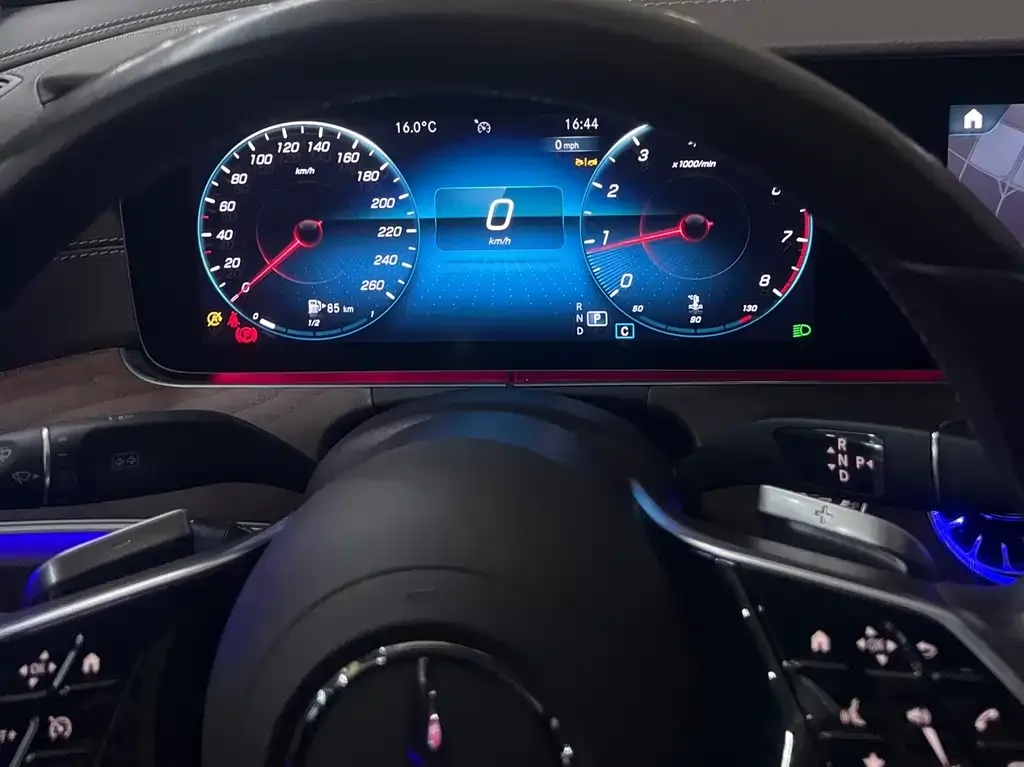 Mercedes-Benz E-Class 2023 из CN, фото 8