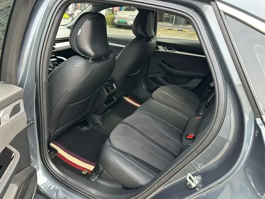 Geely Xingrui 2025 из CN, фото 4