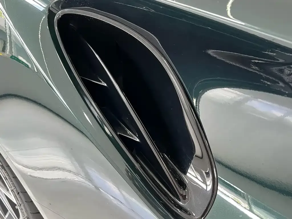 Lotus Emira 2023 из CN, фото 7