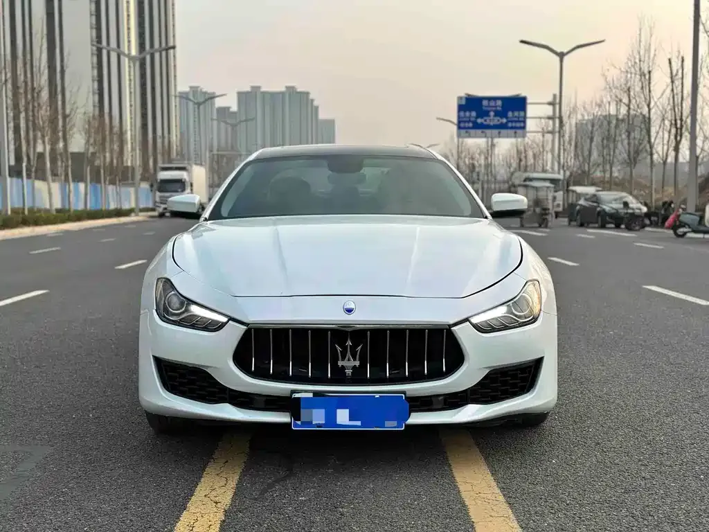 Maserati Ghibli 2022 из CN, фото 4