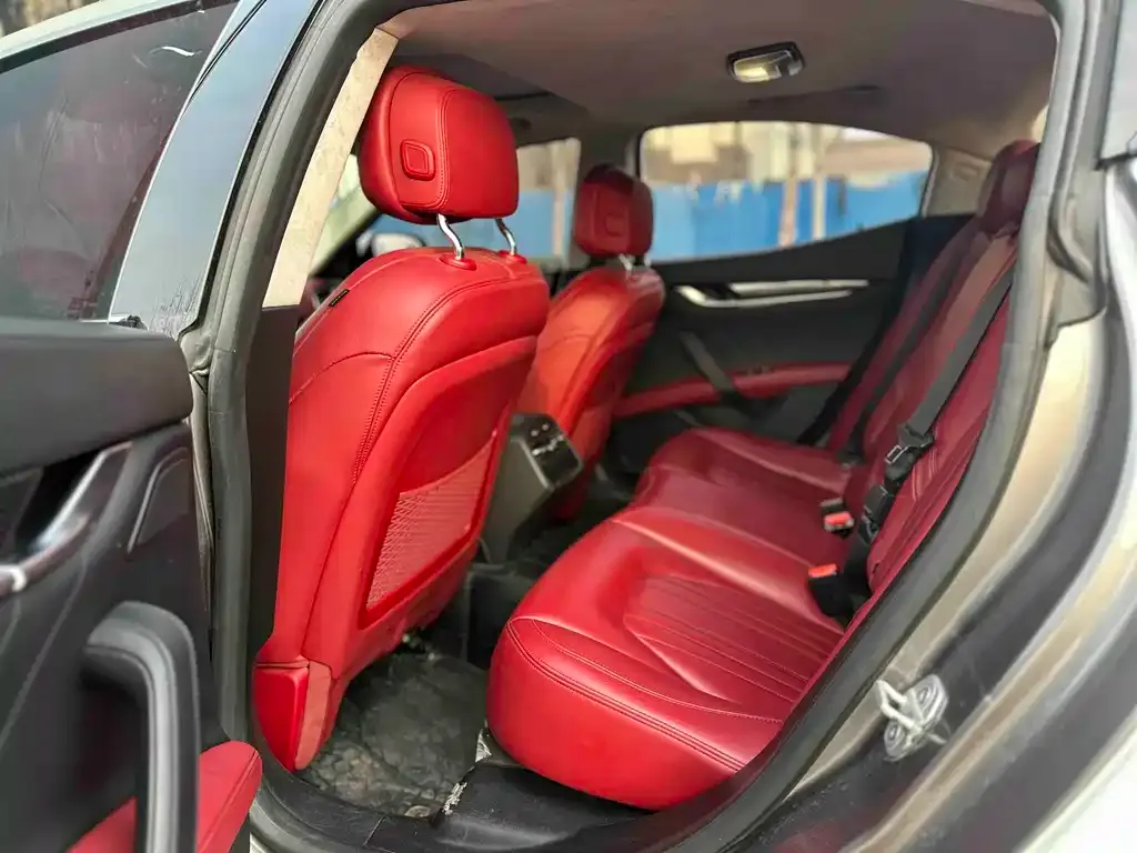 Maserati Ghibli 2022 из CN, фото 3