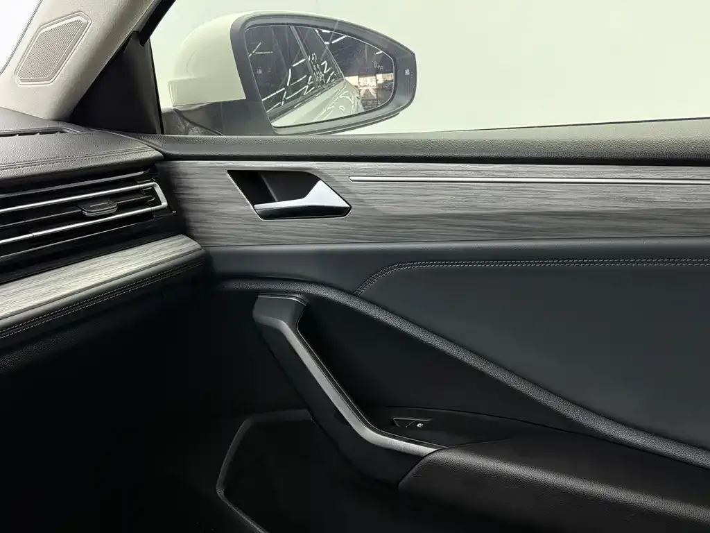 Volkswagen Sagitar 2022 из CN, фото 4
