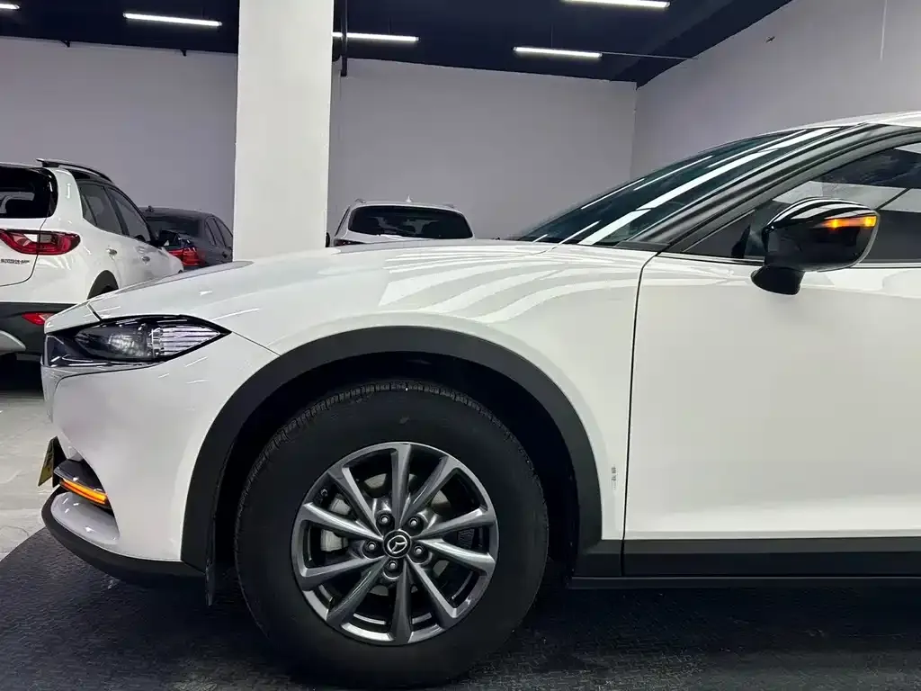 Mazda CX-4 2023 из CN, фото 10