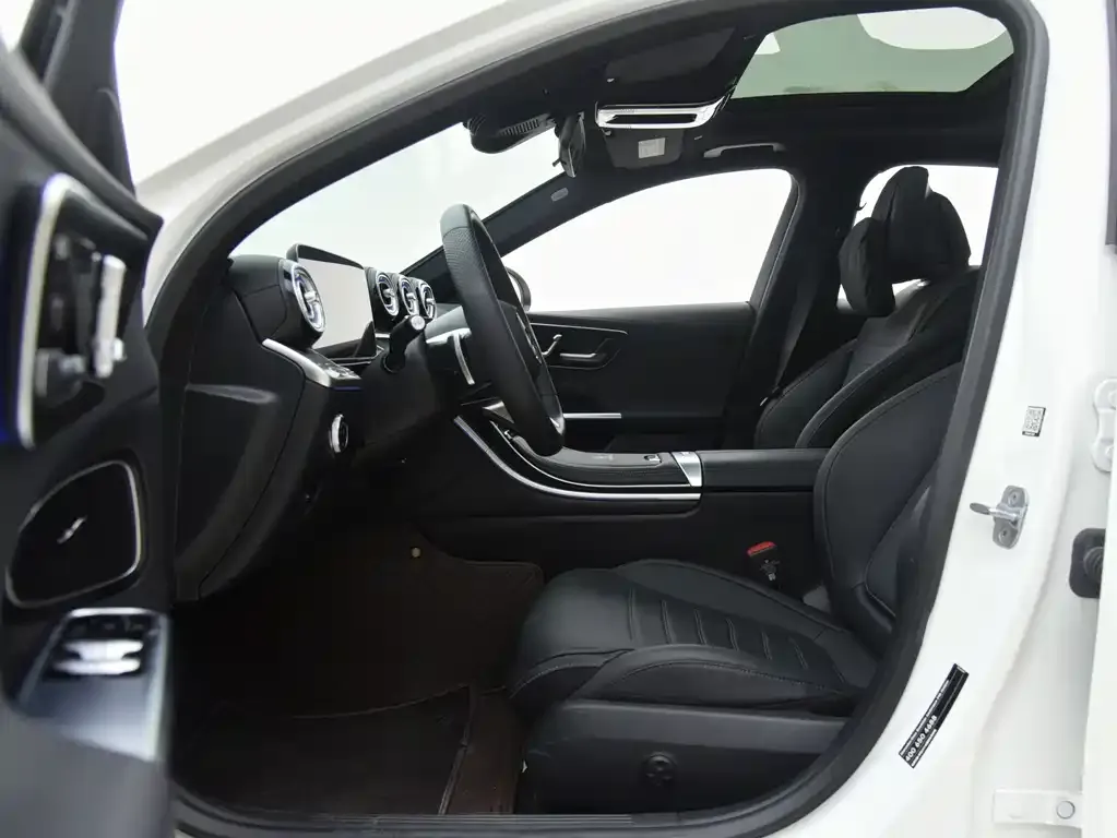 Mercedes-Benz C-Class 2024 из CN, фото 10