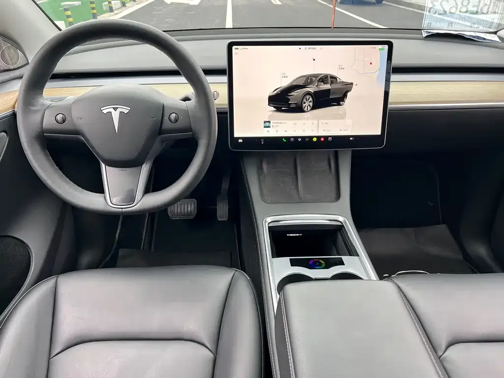Tesla Model Y 2023 из CN, фото 4