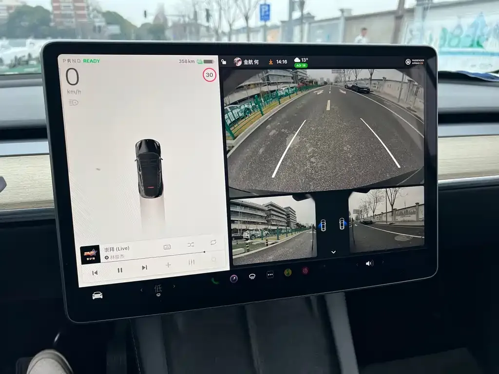 Tesla Model Y 2023 из CN, фото 7