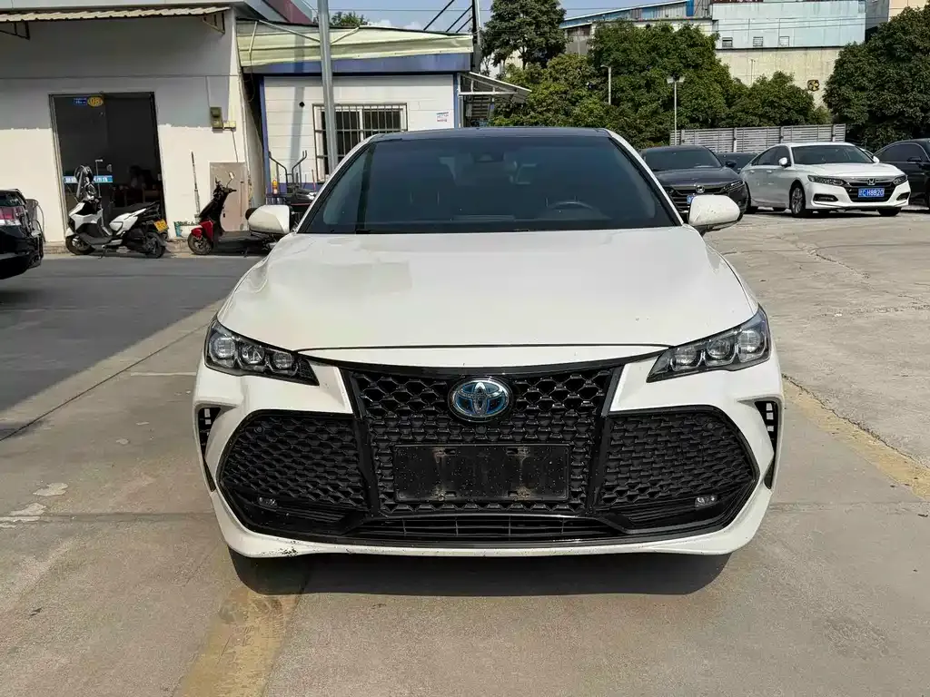 Toyota Avalon 2021 из CN, фото 5