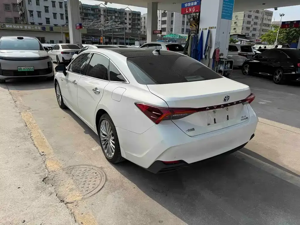 Toyota Avalon 2021 из CN, фото 7