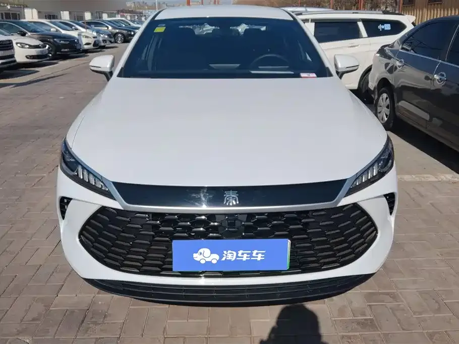 BYD Qin L — фото 8