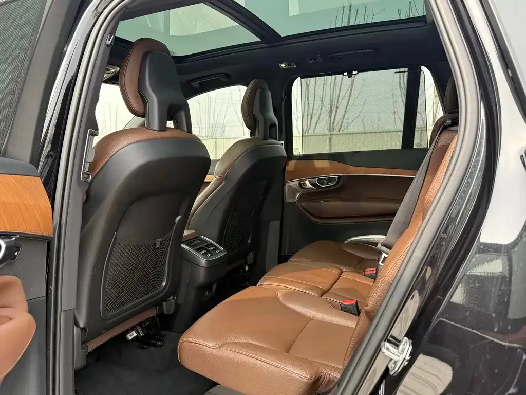 Volvo XC90 2021 из CN, фото 6
