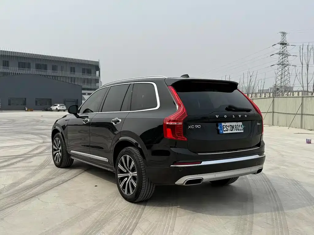 Volvo XC90 2021 из CN, фото 8