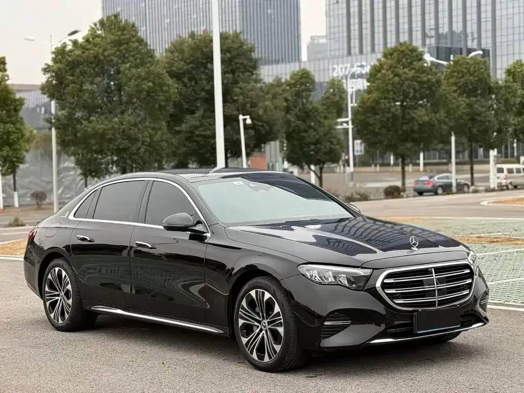 Mercedes-Benz E-Class 2025 из CN, фото 9