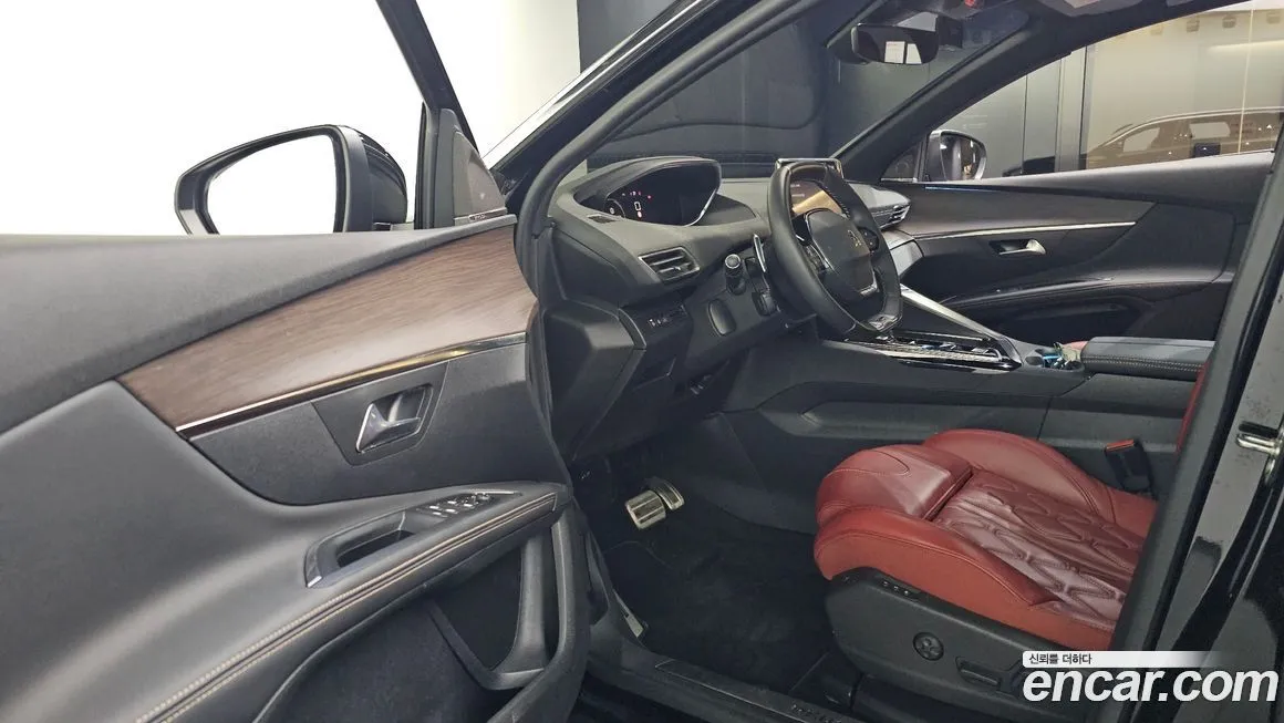 Peugeot 5008 2024 из KR, фото 10