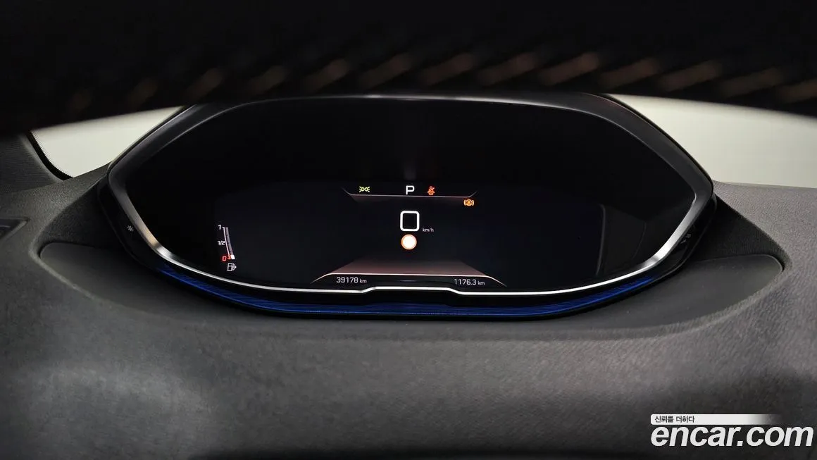 Peugeot 5008 2024 из KR, фото 8