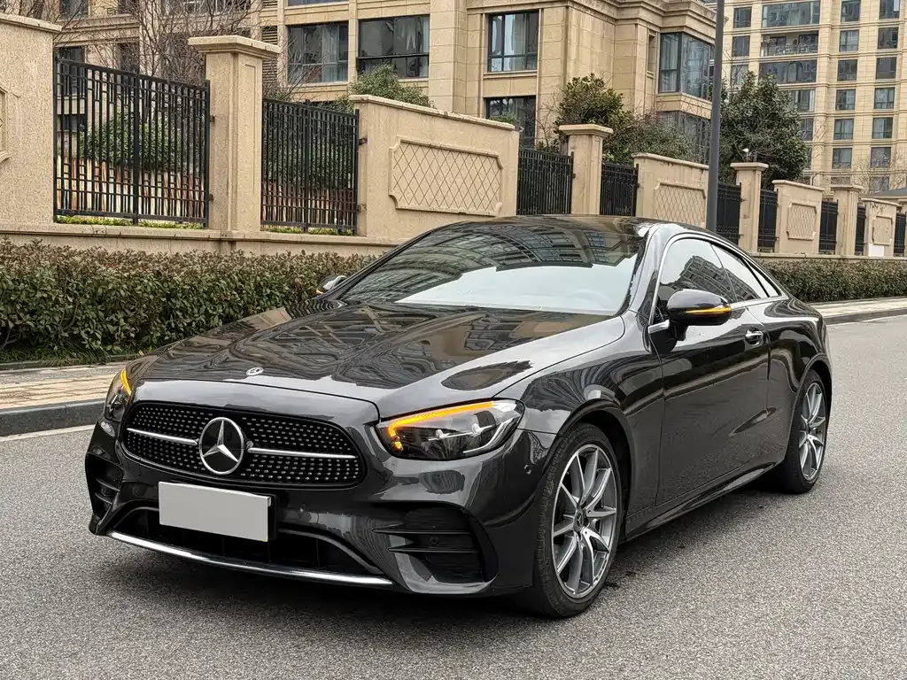 Mercedes-Benz E-Class (Import) 2021 из CN, фото 1