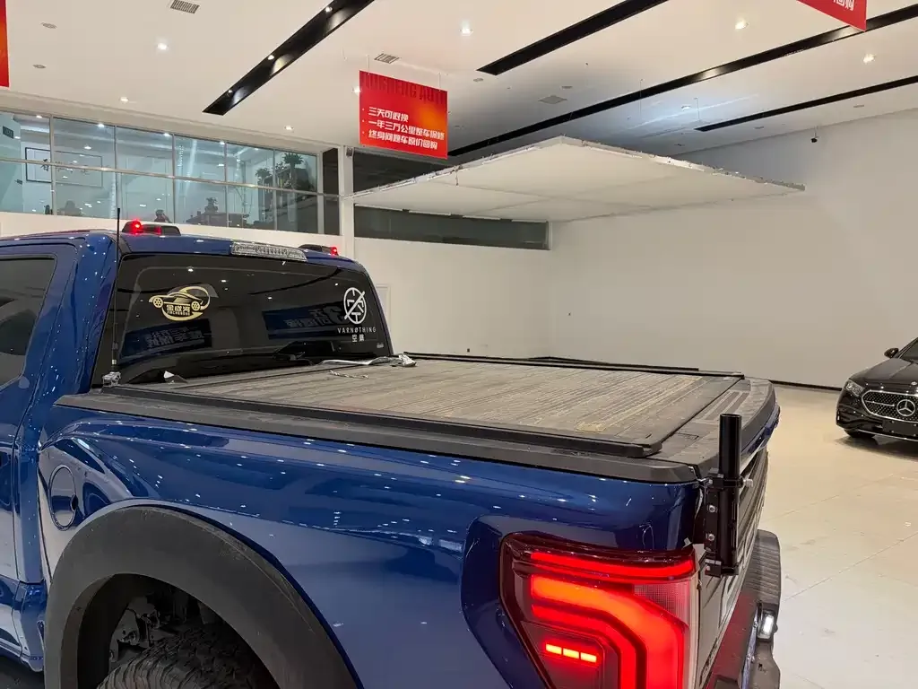 Ford F-150 Raptor 2023 из CN, фото 9