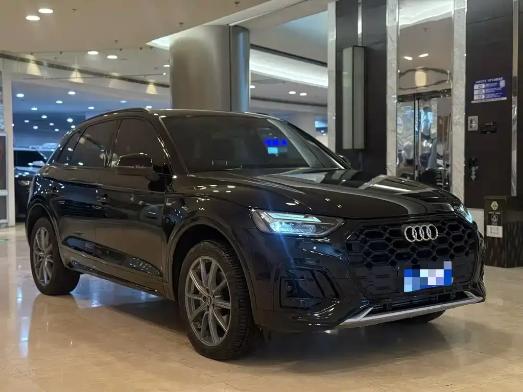 Audi Q5L 2023 из CN, фото 5