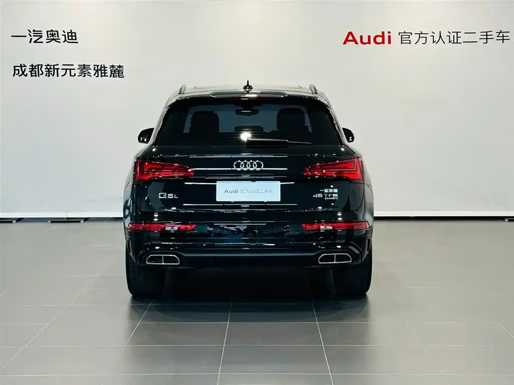 Audi Q5L — фото 3