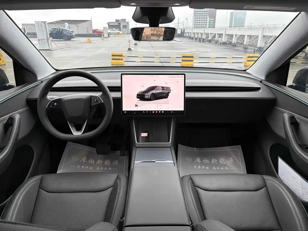 Tesla Model Y 2025 из CN, фото 5