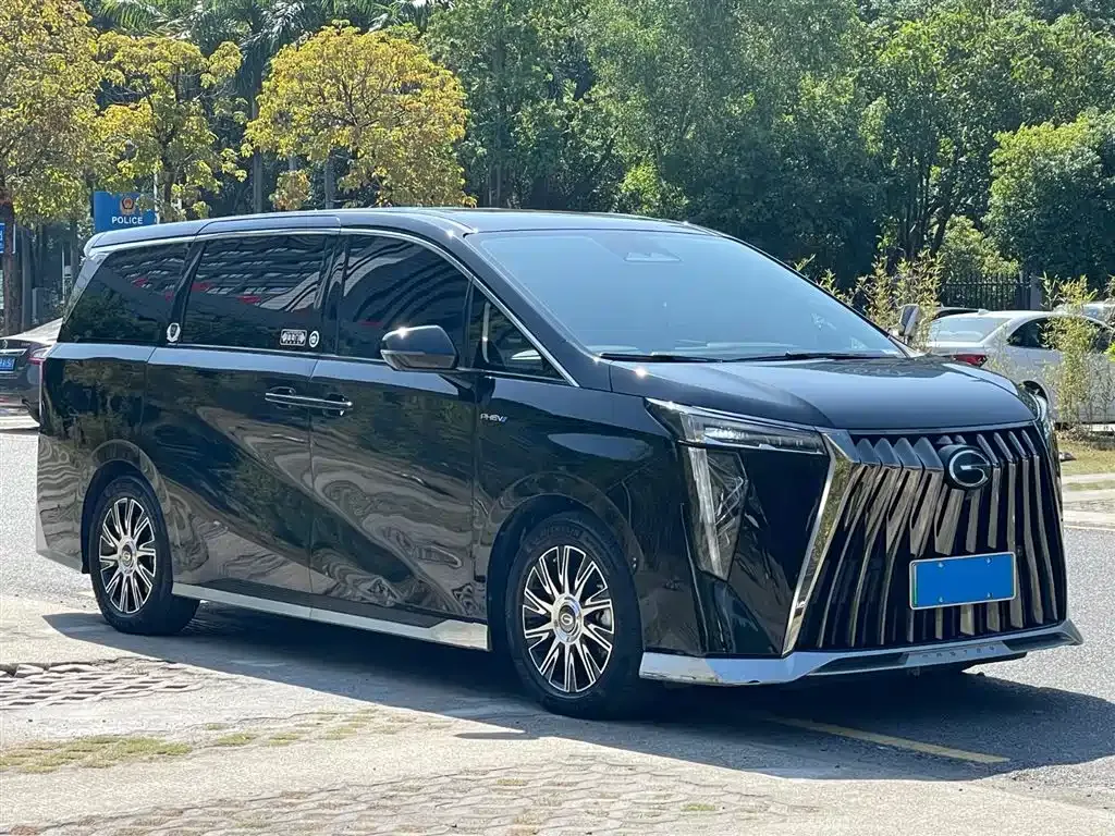 GAC Motor Trumpchi E9 — фото 9