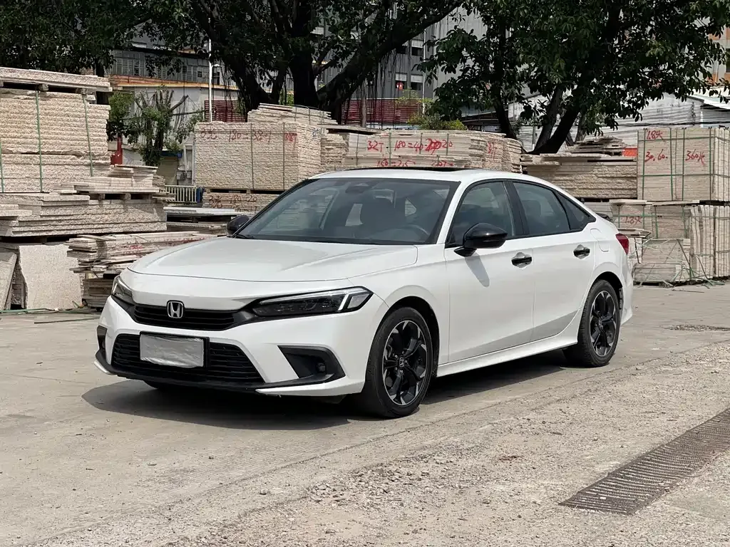 Honda Civic — фото 1