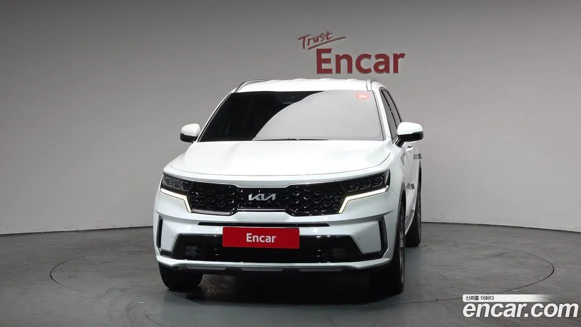 Kia Sorento — фото 6