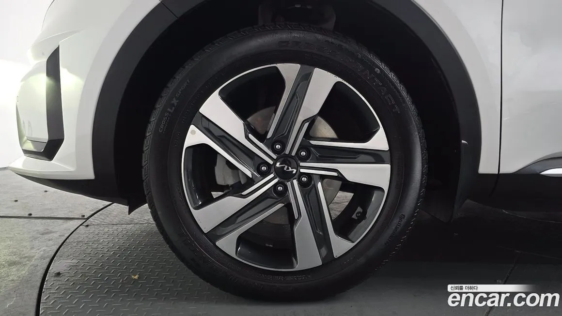 Kia Sorento — фото 4