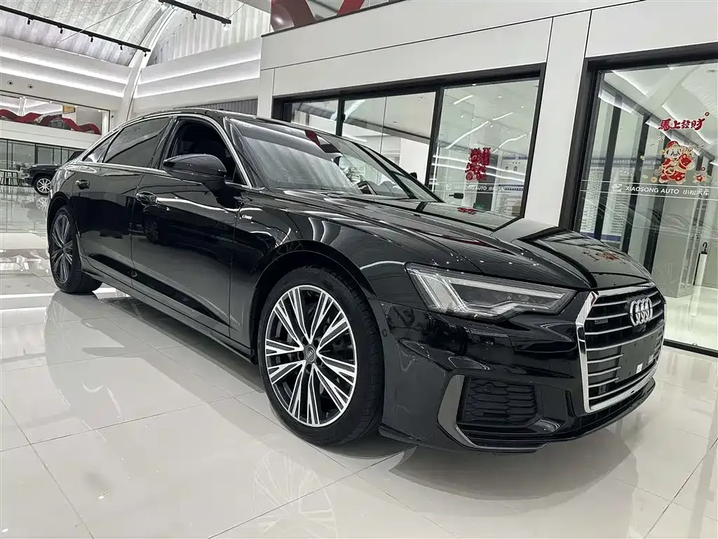 Audi A6L — фото 8
