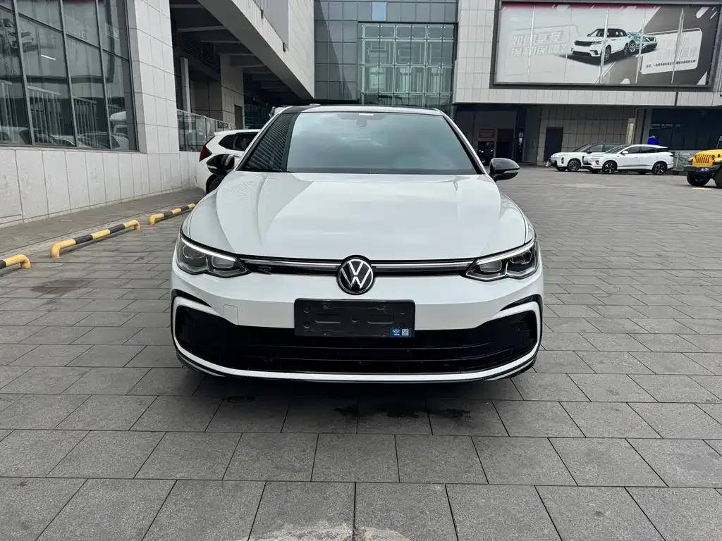 Volkswagen Golf — фото 4
