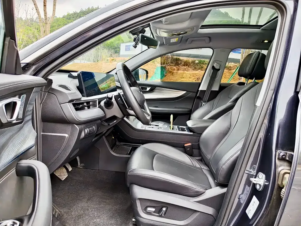 Chery Tiggo 8 PLUS — фото 7