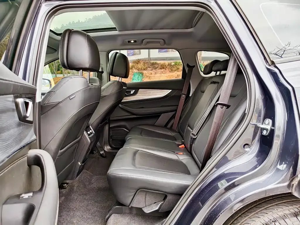 Chery Tiggo 8 PLUS — фото 3