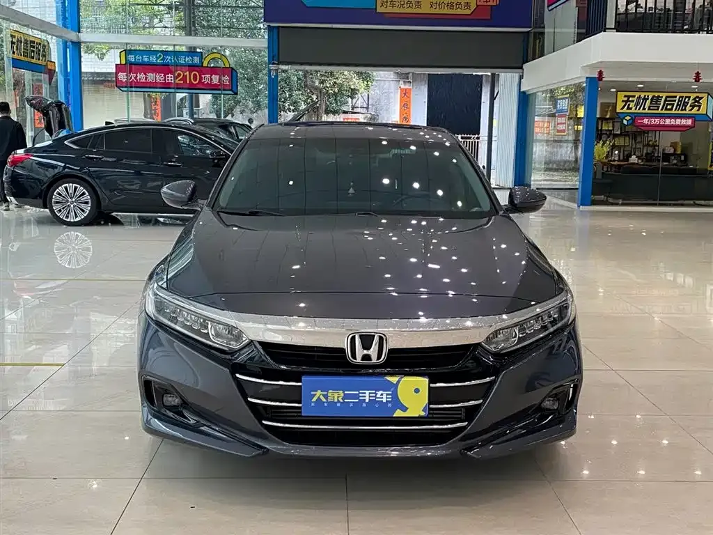 Honda Accord — фото 6
