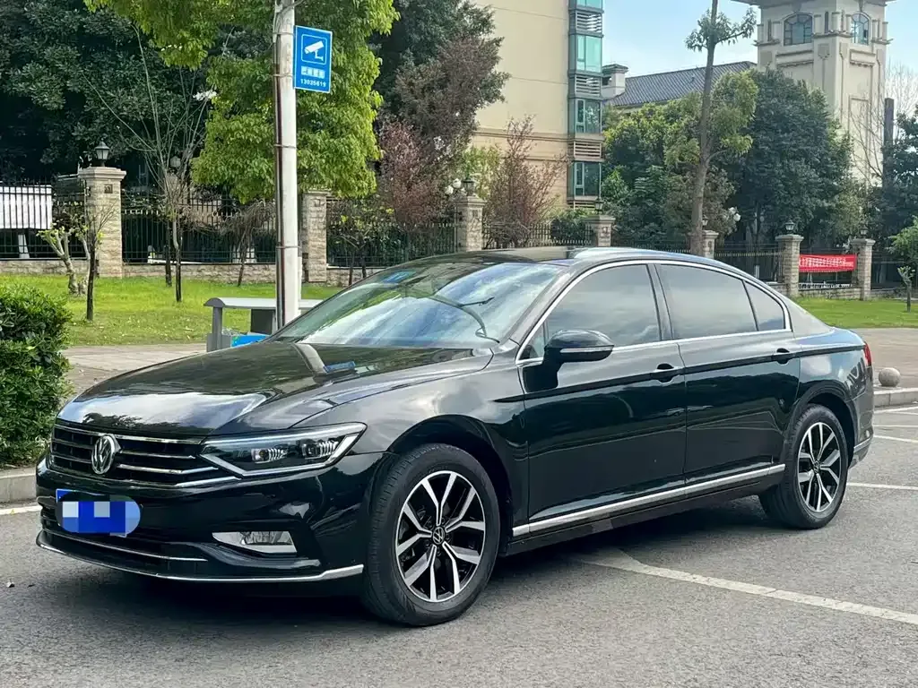 Volkswagen Magotan 2022 из CN, фото 1