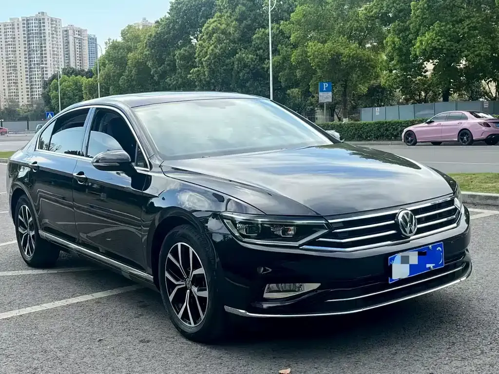 Volkswagen Magotan 2022 из CN, фото 4