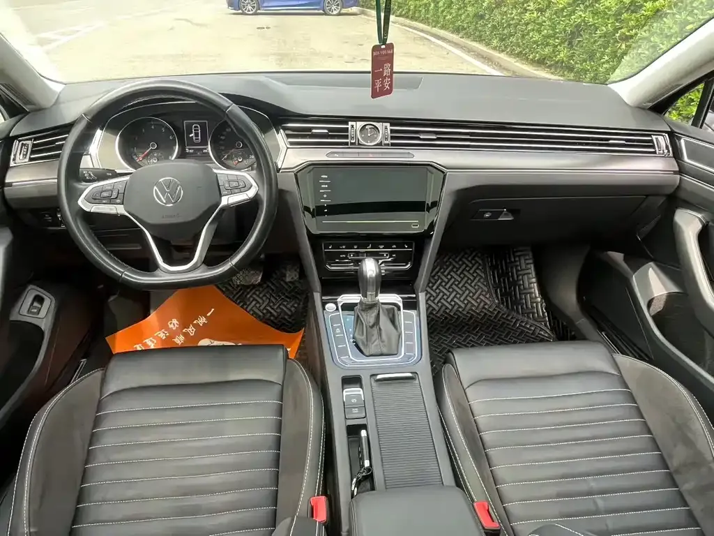 Volkswagen Magotan 2022 из CN, фото 2