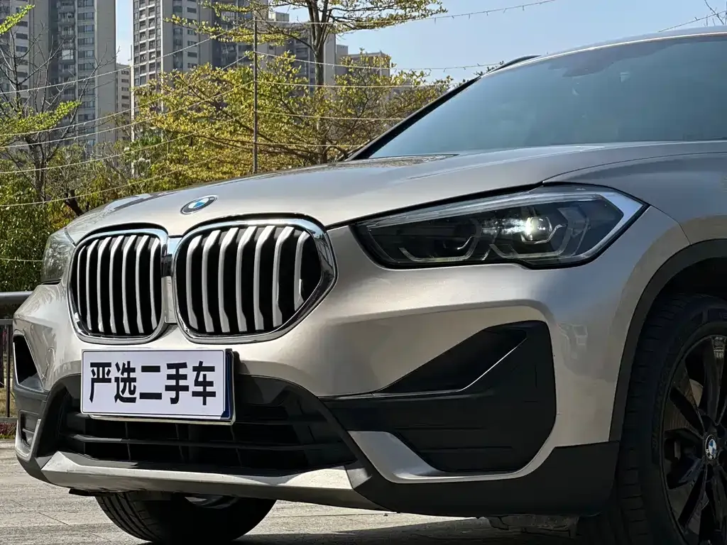 BMW X1 — фото 3