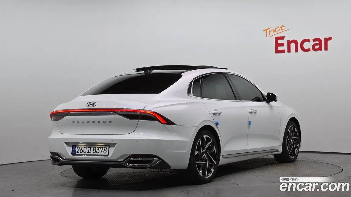 Hyundai Grandeur 2022 из KR, фото 7