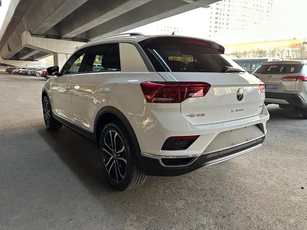 Volkswagen T-Roc 2022 из CN, фото 7